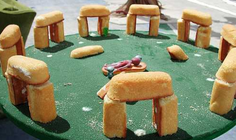 twinkie stonehenge.png
